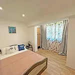 Apartamento Spacious 3 Bedroom Step To Sea Garden And Beach *